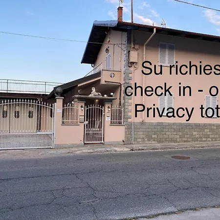 Silver Appartament Oceania Daire